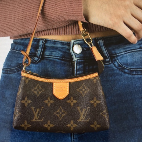 🌸🌸VINTAGE🌸🌸Louis Vuitton Delightful Mini POCHETTE + Bag Charm - Picture 16 of 16